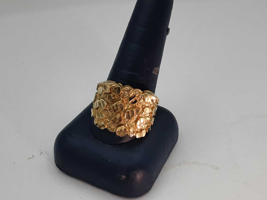Men's Ring - Yellow Gold 10k (.417) 6.7 grams Size 8