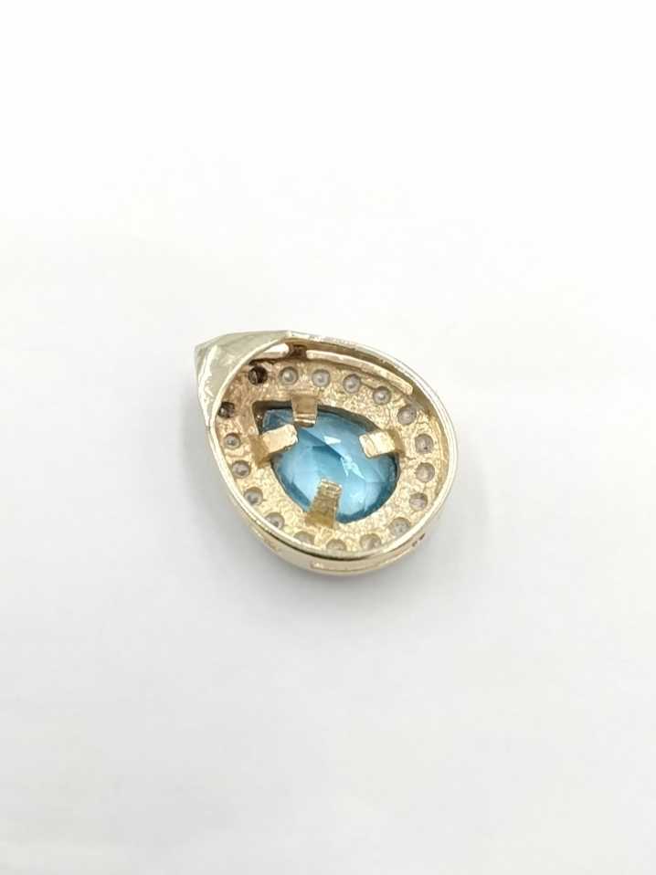 Diamond Pendant - Yellow Gold 14k (.585) 2.4 grams