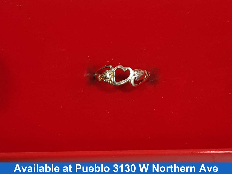 Women's Ring - Black Hills Gold 10k (.417) 1.2 grams Size 5.5