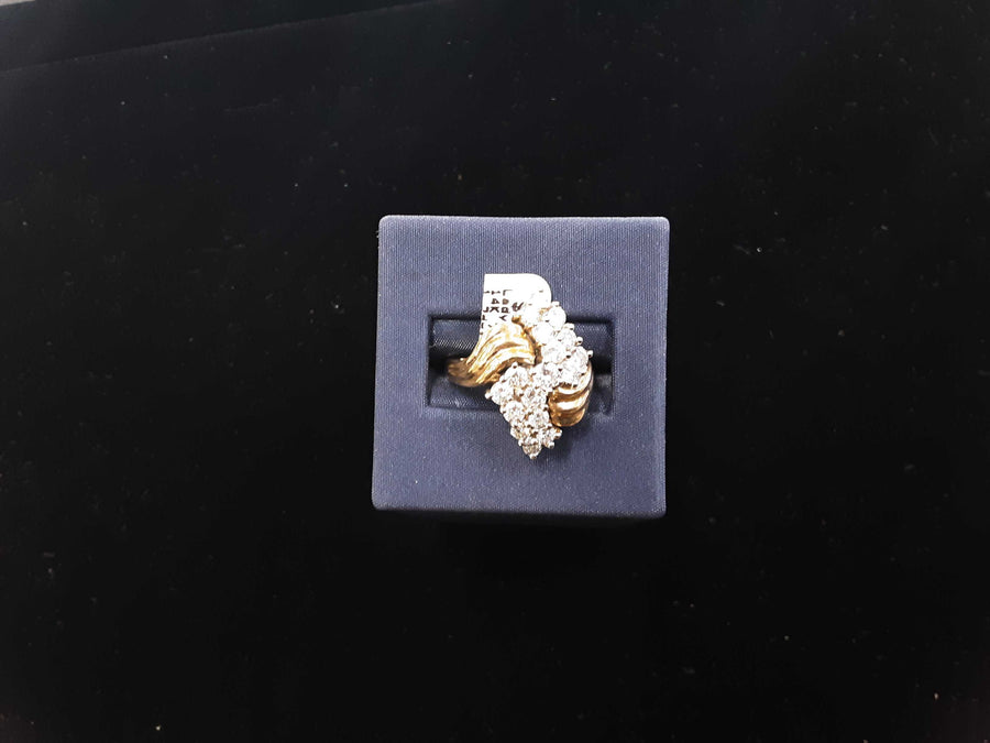 Women's Ring - Yellow Gold 14k (.585) 7.6 grams Size 8