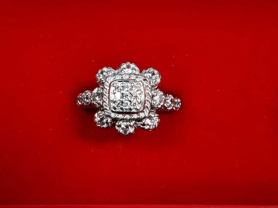 Women's Ring - Silver 8.3 grams Size 8