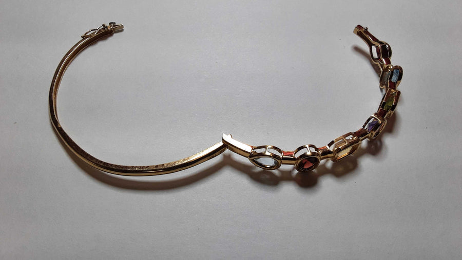 Bangle Bracelet - Yellow Gold 10k (.417) 9.8 grams 7 inch