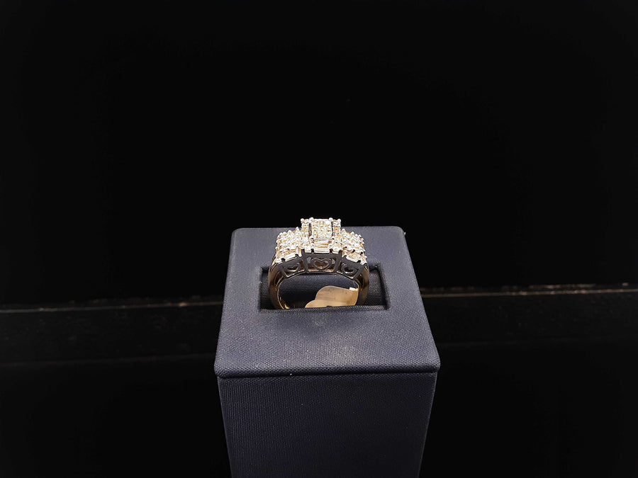 Women's Ring - Yellow Gold 14k (.585) 7.2 grams Size 20