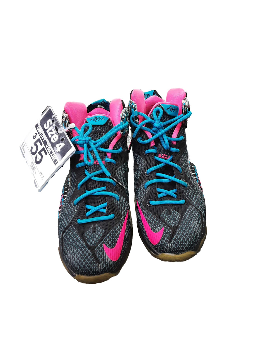 Nike 685181-004 Multi-color