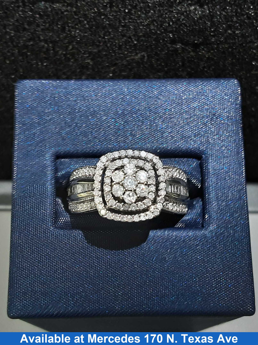 Women's Ring - White Gold 10k (.417) 4.5 grams Size 7