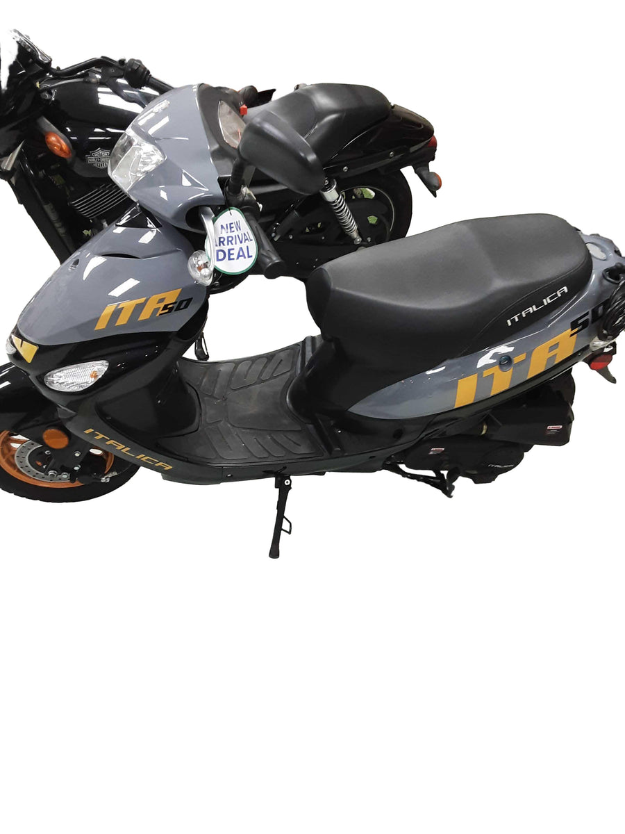 Italica Ita 50 Gray Moped / Vespa