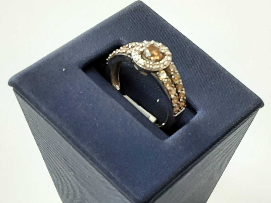 Women's Ring - White Gold 14k (.585) 3.1 grams Size 7