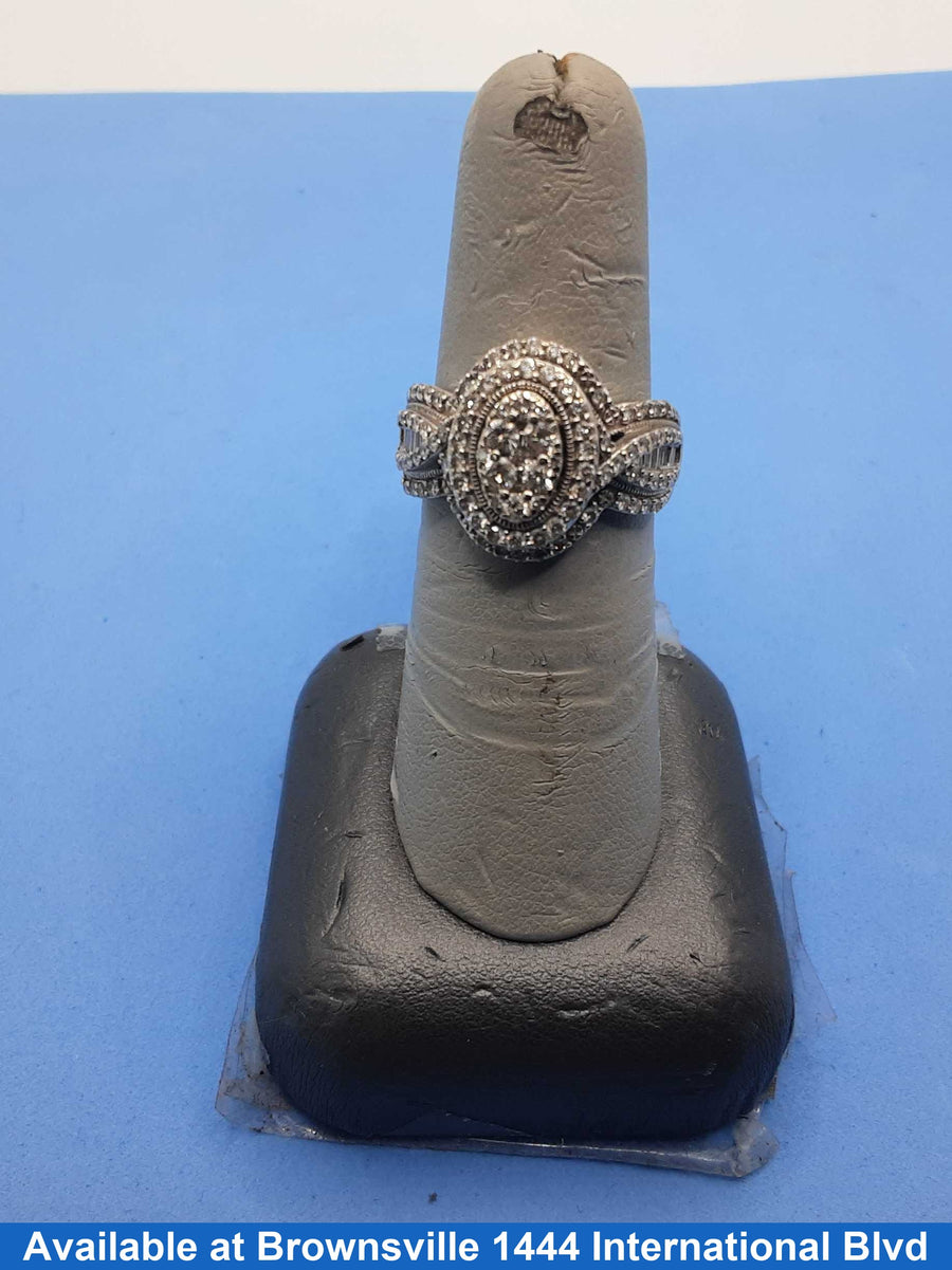 Women's Ring - White Gold 10k (.417) 5.3 grams Size 7