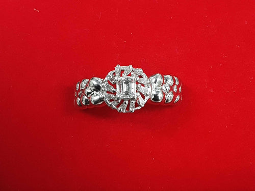 Women's Ring - Platinum 5.5 grams Size 6.5