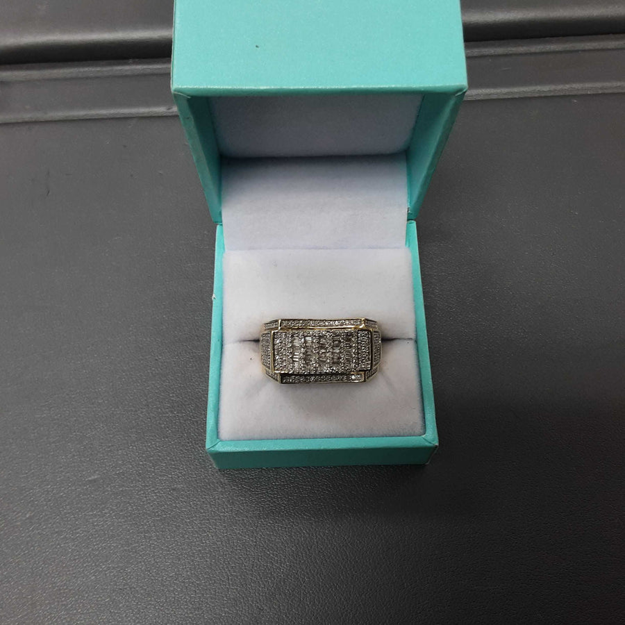 Men's Ring - Yellow Gold 10k (.417) 8.2 grams Size 10