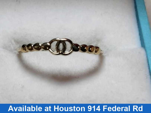 Women's Ring - Yellow Gold 10k (.417) 0.7 grams Size 7.5