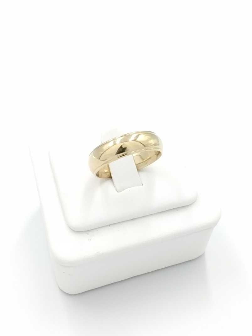 Ring - Wedding Band - Yellow Gold 14k (.585) 8.3 grams Size 9.5