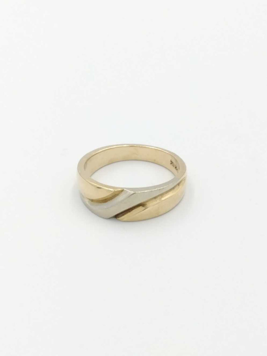 Ring - Wedding Band - Yellow Gold 14k (.585) 7.8 grams Size 10.5