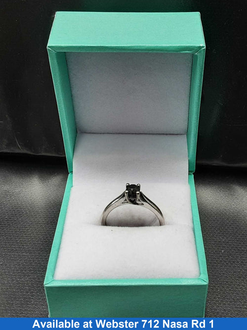 Women's Ring - Solitaire - White Gold 10k (.417) 2 grams Size 7