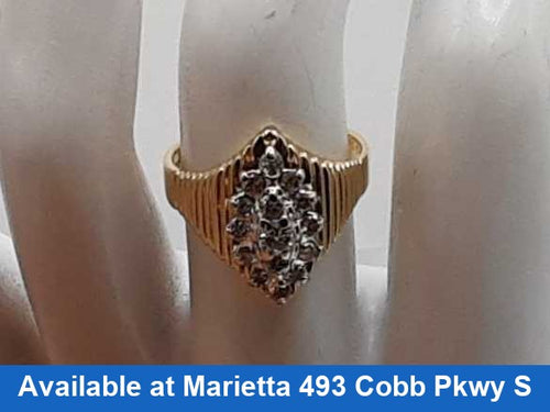 Women's Ring - Yellow Gold 14k (.585) 5 grams Size 7