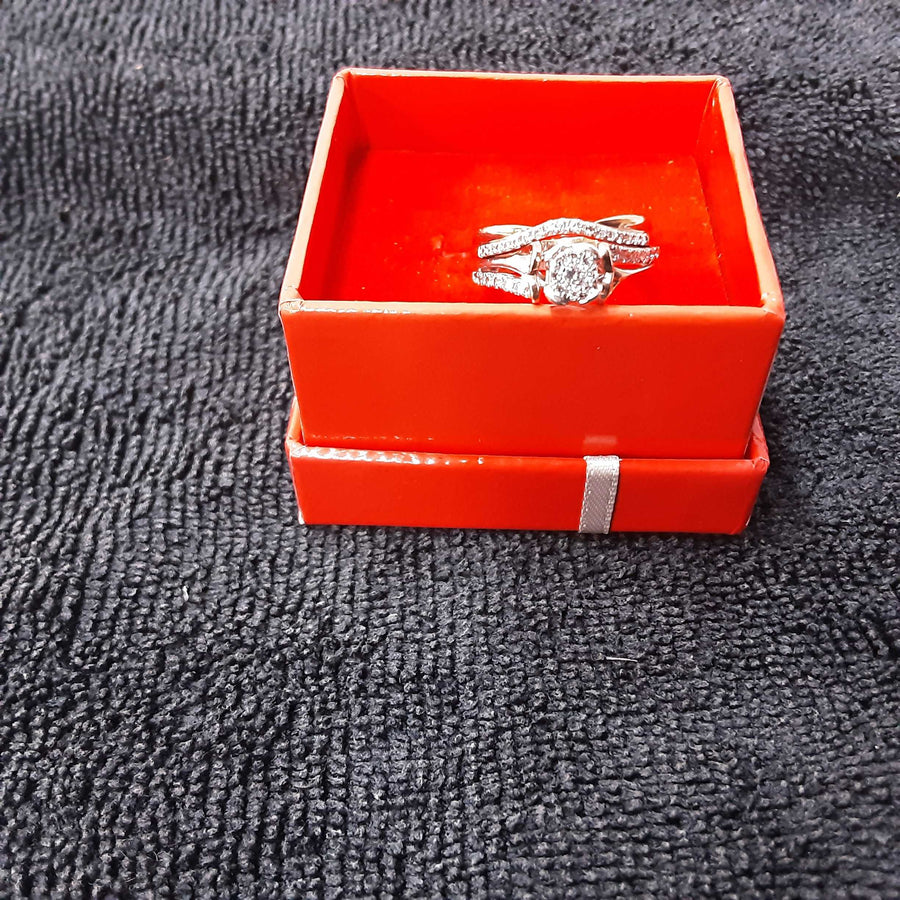 Women's Ring - Anniversary - White Gold 14k (.585) 3.8 grams Size 6
