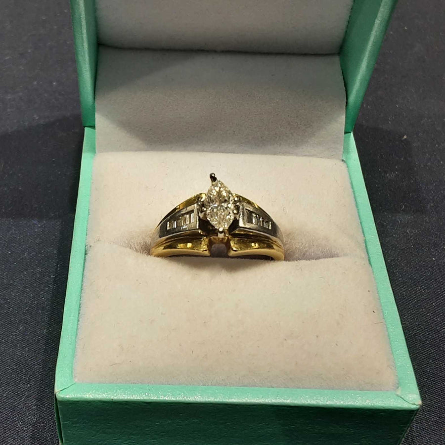 Ring - Engagement Set - Yellow Gold 18k (.750) 7 grams Size 6