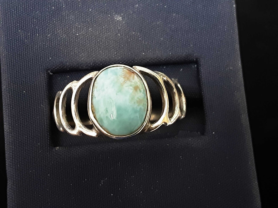 Women's Ring - Silver 3.1 grams Size 11