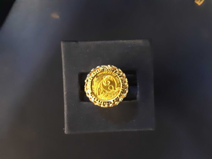 Women's Ring - Yellow Gold 14k (.585) 4 grams Size 6