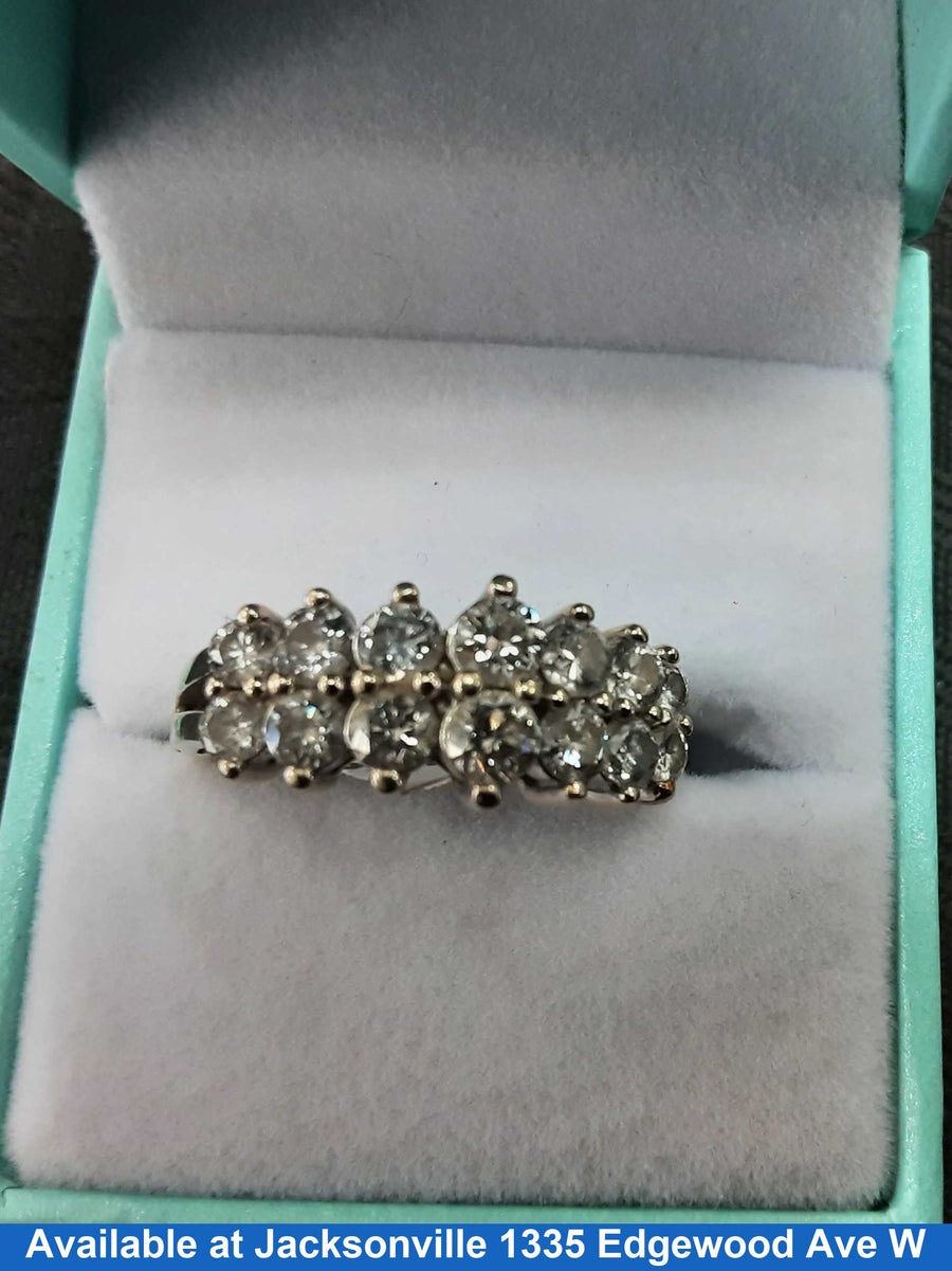 Women's Ring - White Gold 10k (.417) 6.1 grams Size 8.5