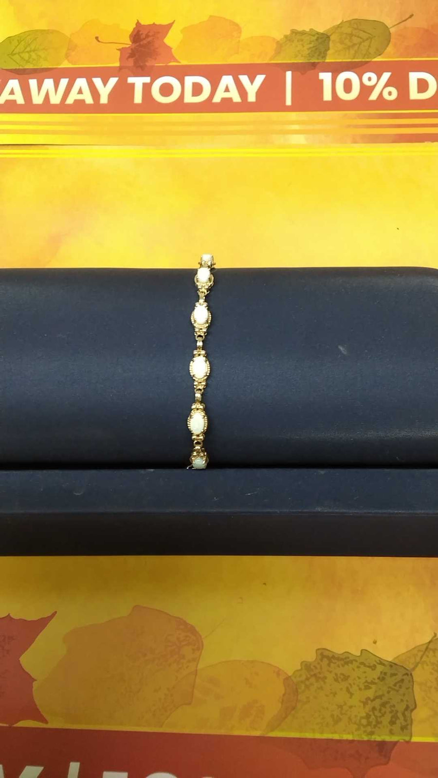Bracelet - Yellow Gold 10k (.417) 5.5 grams 7 inch