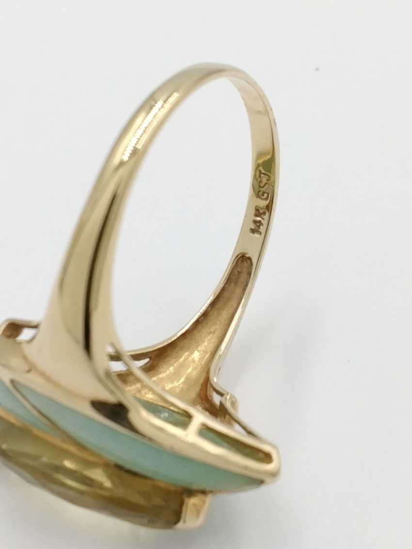 Women's Ring - Yellow Gold 14k (.585) 3.7 grams Size 10.5