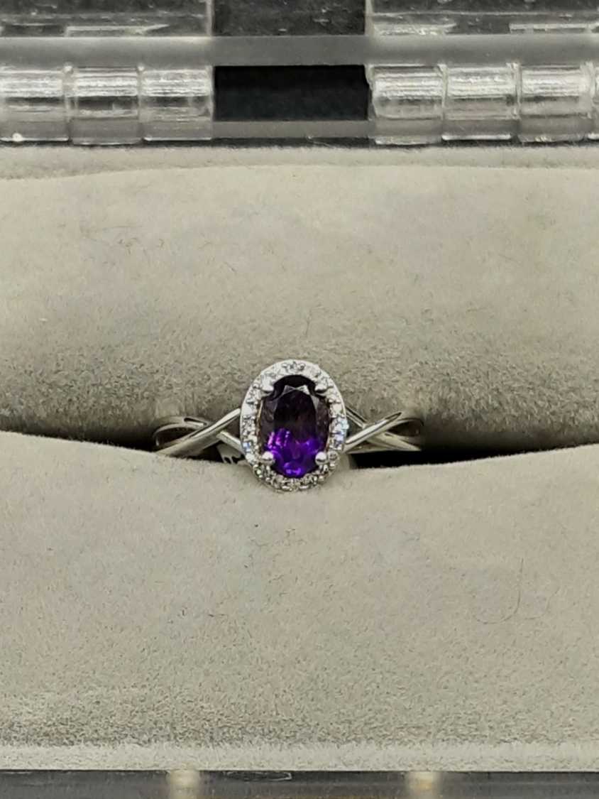 Amethyst White Gold Ring