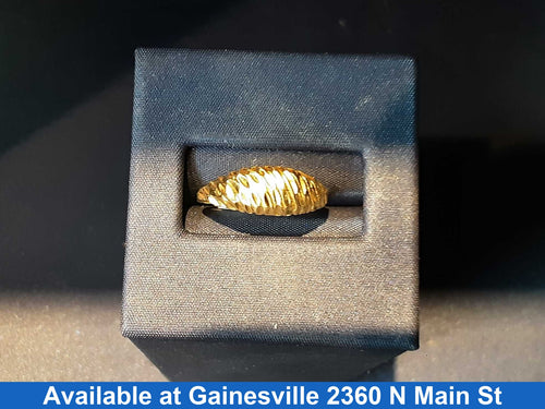Women's Ring - Yellow Gold 14k (.585) 1.5 grams Size 6.5