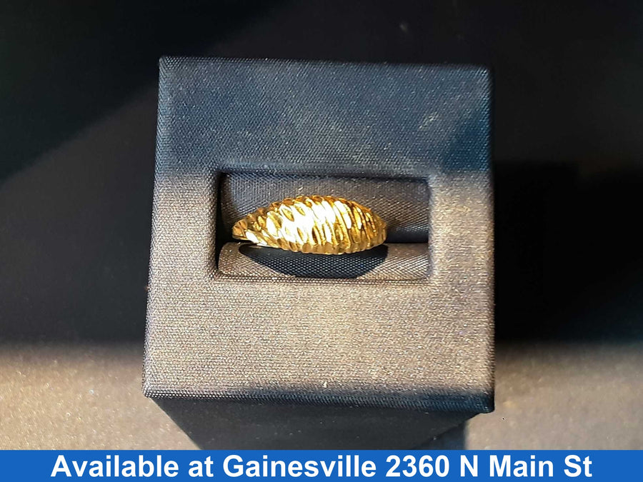 Women's Ring - Yellow Gold 14k (.585) 1.5 grams Size 6.5