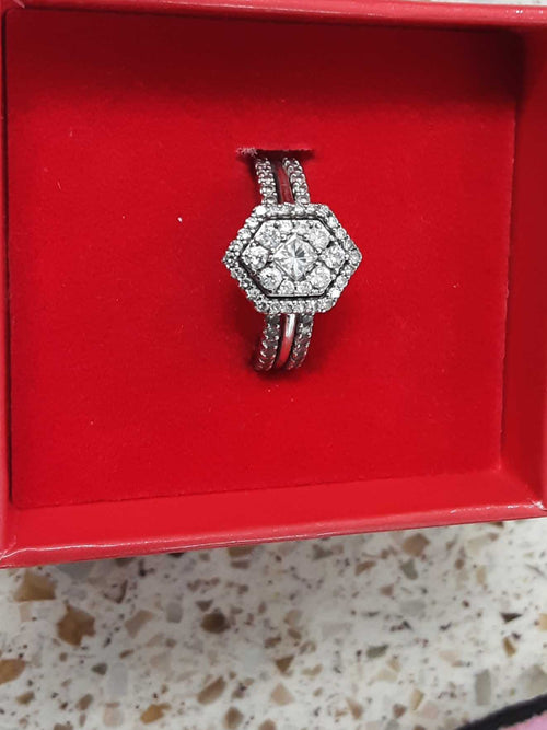 Ring - Wedding Set - White Gold 14k (.585) 4.7 grams Size 5