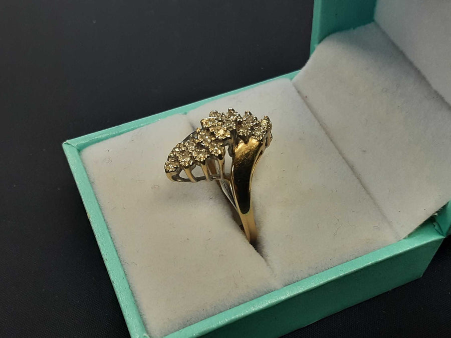 Women's Ring - Yellow Gold 14k (.585) 3.9 grams Size 9