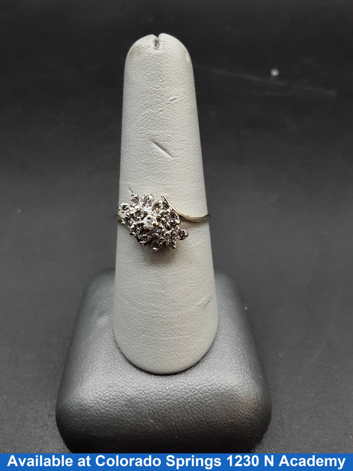 Women's Ring - Yellow Gold 10k (.417) 2.3 grams Size 8