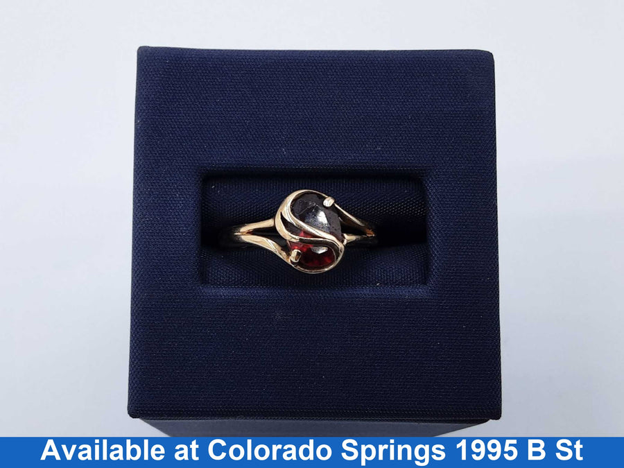 Women's Ring - Yellow Gold 10k (.417) 1.9 grams Size 5