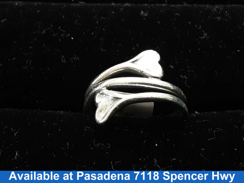 Women's Ring - Silver 4.4 grams Size 7