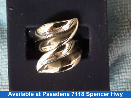 Women's Ring - Silver 9.7 grams Size 20