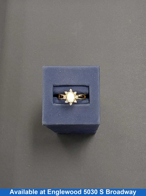 Women's Ring - Yellow Gold 10k (.417) 2.5 grams Size 8