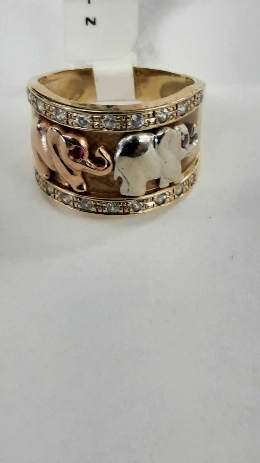 Women's Ring - Yellow Gold 10k (.417) 6.4 grams Size 9