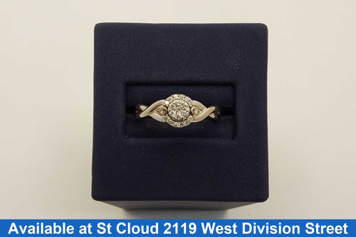 Women's Ring - White Gold 10k (.417) 2.78 grams Size 7