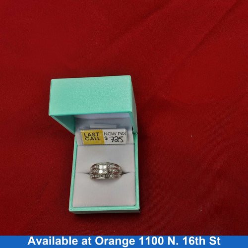 Women's Ring - White Gold 14k (.585) 7.1 grams Size 8