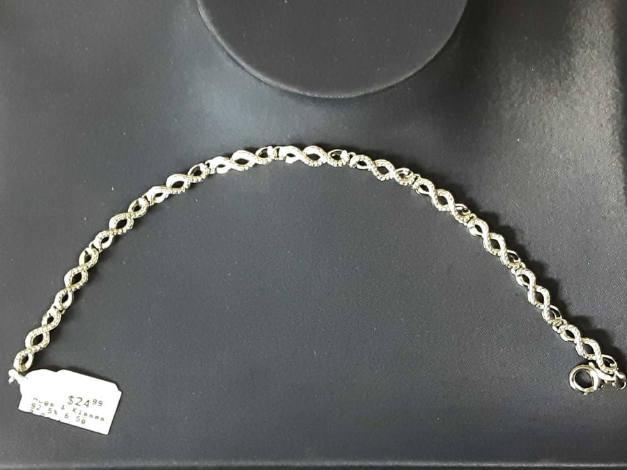 Bracelet - Silver 6.5 grams 7 inch