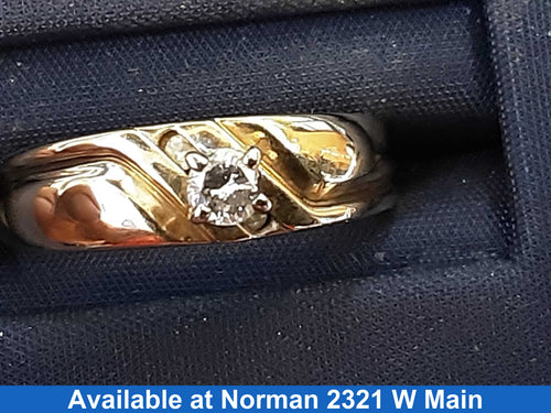 Women's Ring - Solitaire - Yellow Gold 14k (.585) 2.9 grams Size 7.5