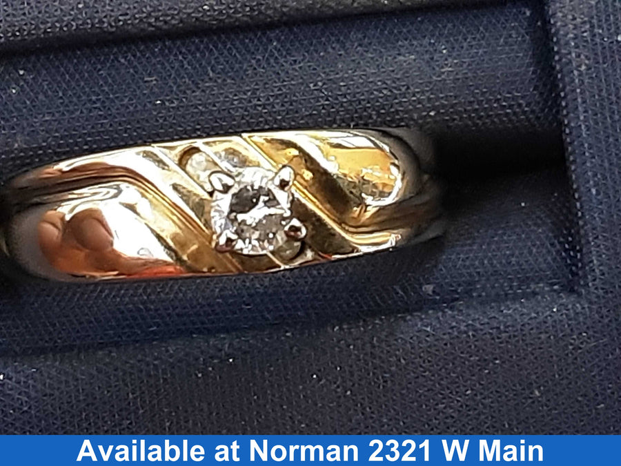 Women's Ring - Solitaire - Yellow Gold 14k (.585) 2.9 grams Size 7.5