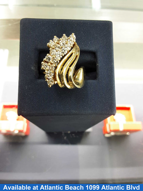 Women's Ring - Yellow Gold 14k (.585) 8.3 grams Size 5.5