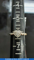 Women's Ring - Yellow Gold 10k (.417) 2.5 grams Size 7