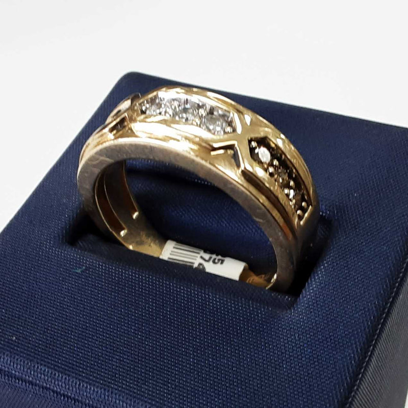 Man's Diamond  Ring 10k Gold Size 10