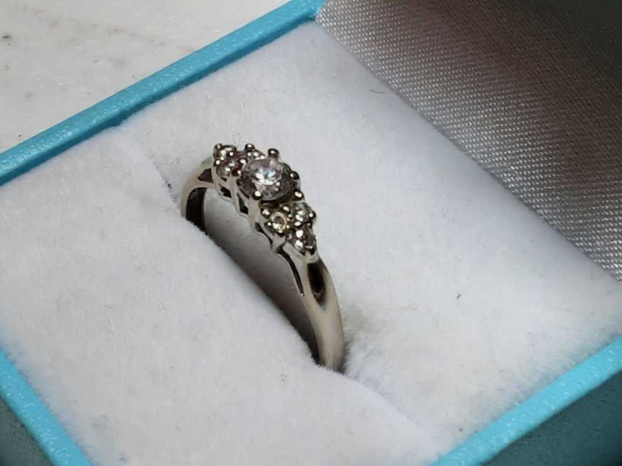 Ring - Engagement Set - White Gold 14k (.585) 1.5 grams Size 7.5