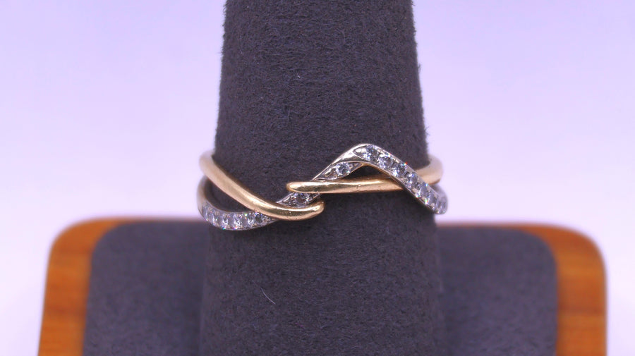 Women's Ring - Yellow Gold 14k (.585) 3.3 grams Size 10.5
