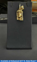 Religious Pendant - Yellow Gold 10k (.417) 3.5 grams