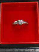 Yellow Gold 18k (.750) 6.8 grams Size 7