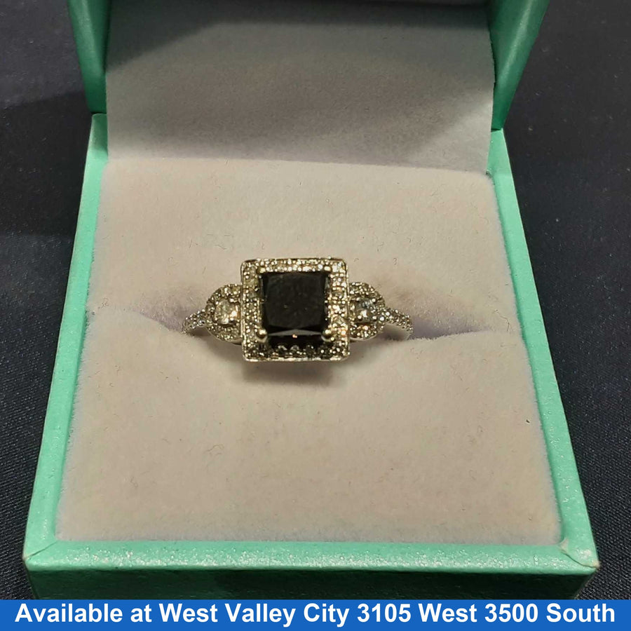 Women's Ring - White Gold 14k (.585) 2.7 grams Size 10